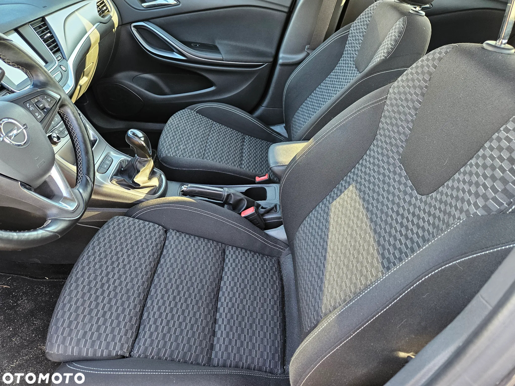 Opel Astra 1.4 Turbo Edition - 11