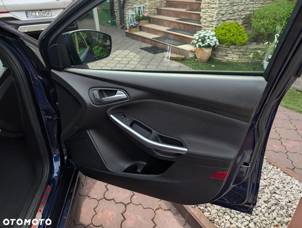 Ford Focus ST - 25