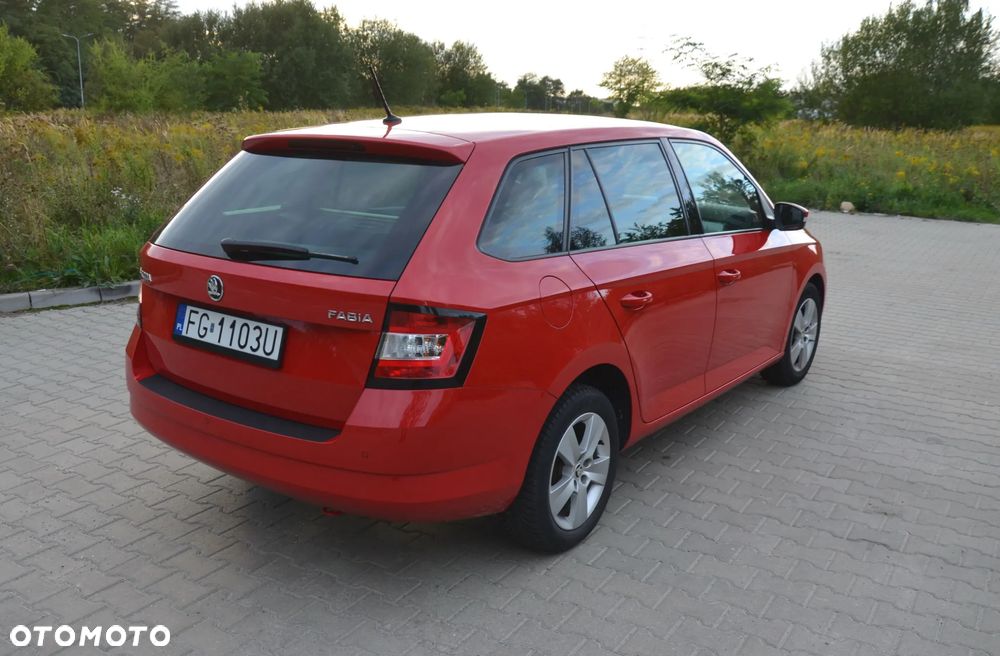 Skoda Fabia 1.0 MPI Joy - 5