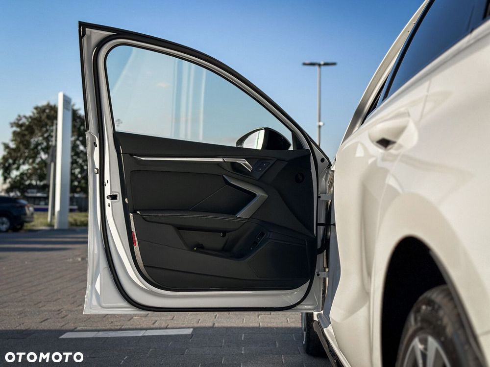 Audi A3 Sportback - 15