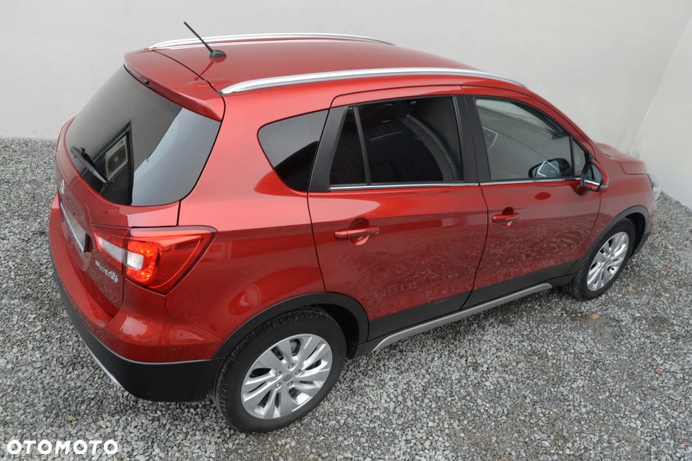 Suzuki SX4 S-Cross 1.4 T Elegance Sun 4WD - 18