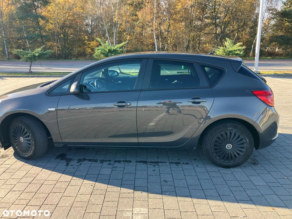 Opel Astra IV 1.6 CDTI Enjoy - 4