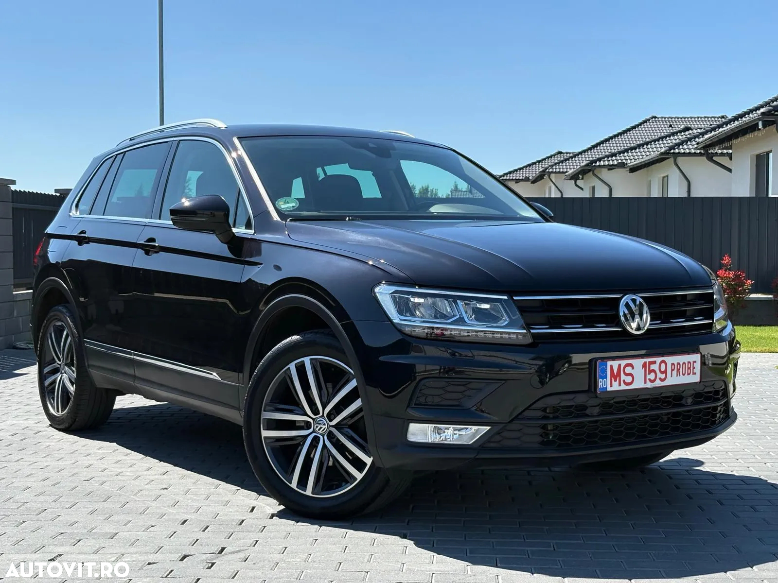 Volkswagen Tiguan 2.0 TDI 4Mot DSG Comfortline - 2