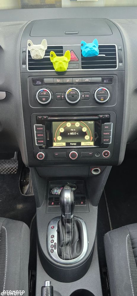 Volkswagen Touran 1.6 TDI DPF Comfortline DSG - 16