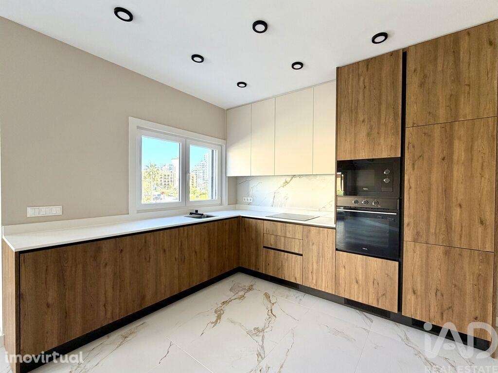 Apartamento T2 em Armação de Pêra de 79,00 m2 - Grande imagem: 5/9