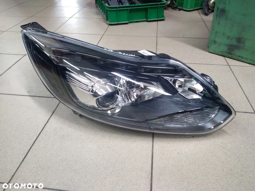 Ford Focus Mk3 ST Reflektor Przód Przedni Prawy BM51-13005-LB - 1