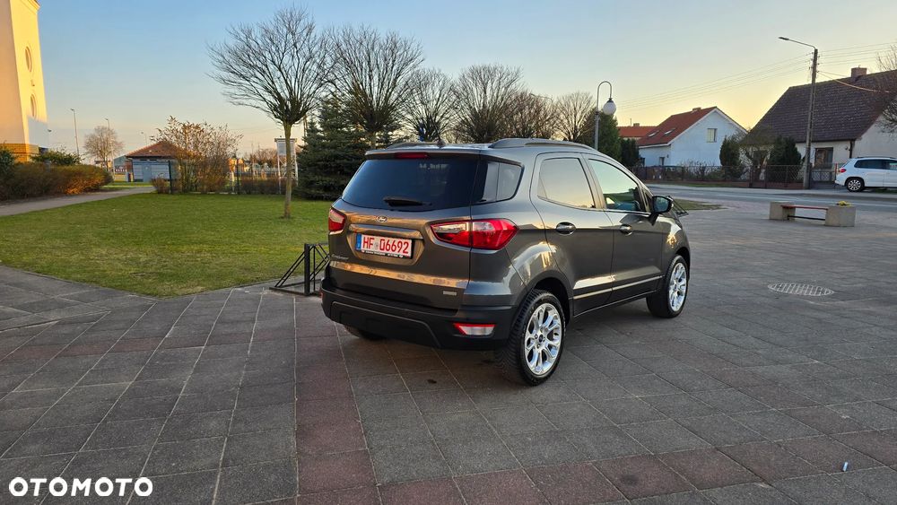 Ford EcoSport - 38