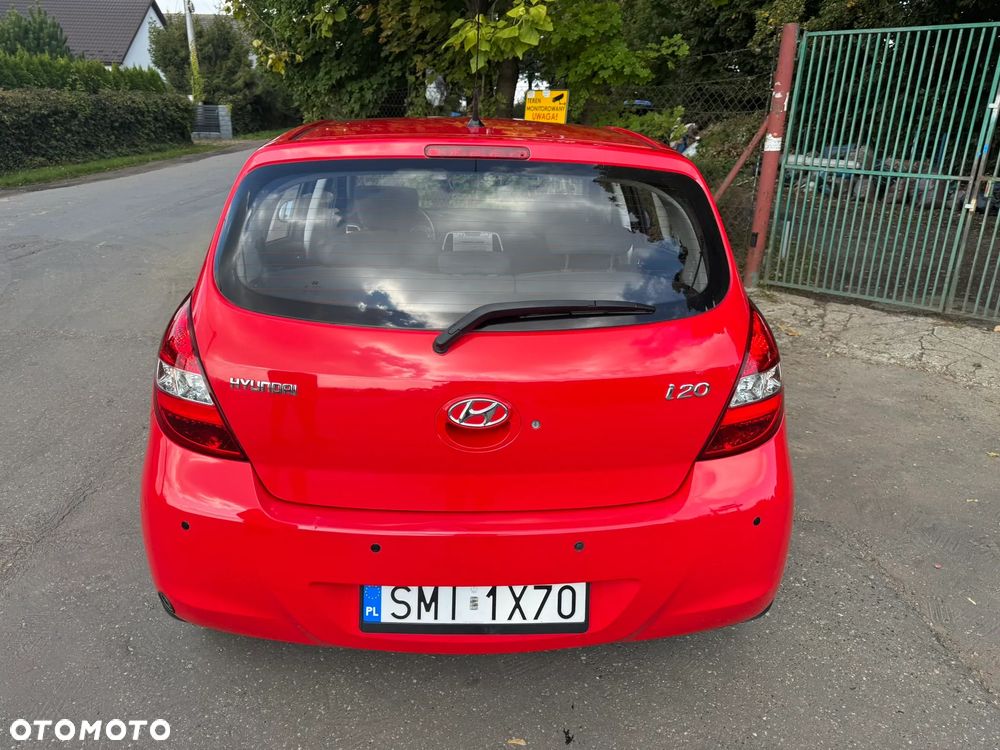 Hyundai i20 1.4 Comfort EU5 - 7