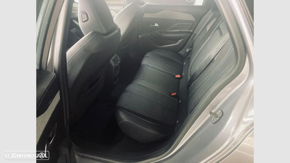 Peugeot 308 SW 1.5 BlueHDi Allure Pack EAT8 - 11