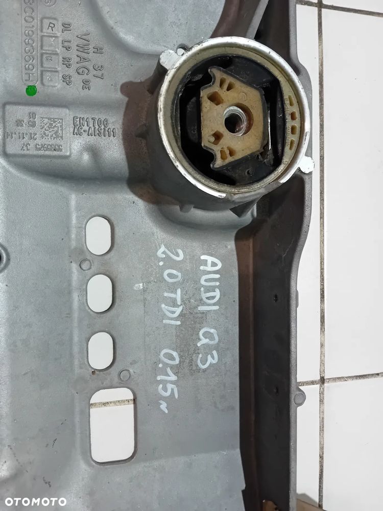 Wózek sanki przód Audi Q3 2015 2.0 TDI 3C0199369H - 3