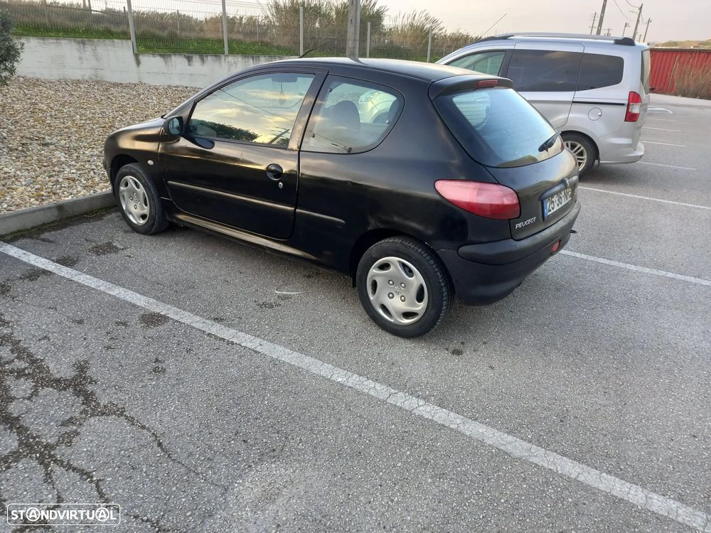 Peugeot 206 1.1 XR - 4