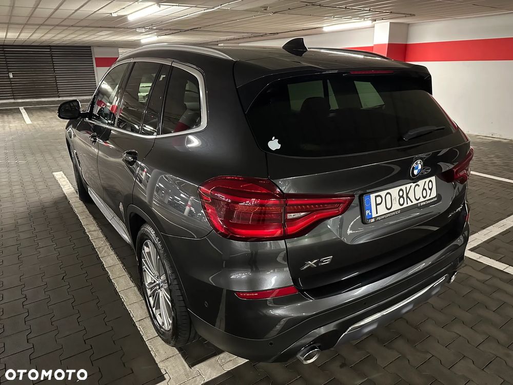 BMW X3 xDrive20d Luxury Line - 4