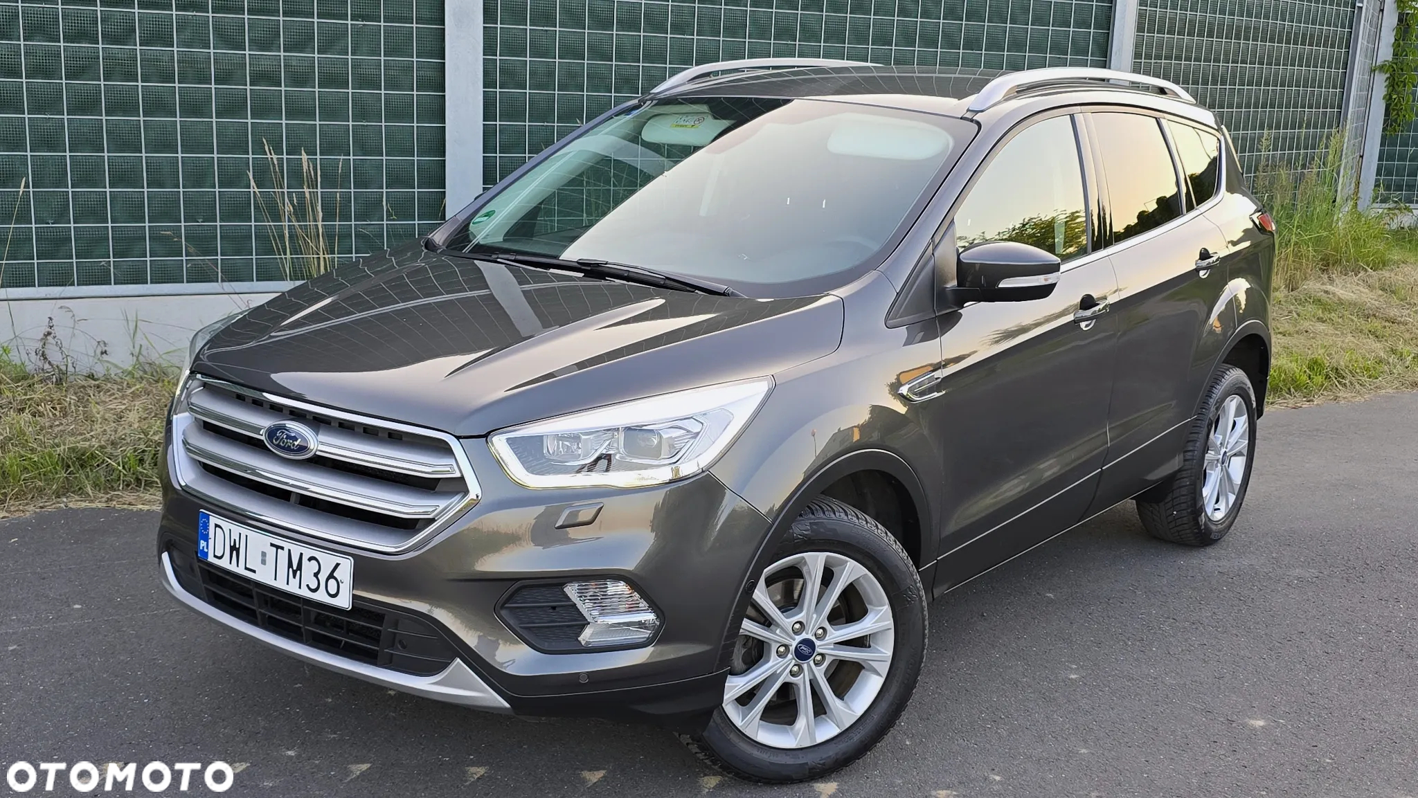 Ford Kuga 1.5 EcoBoost 2x4 Titanium - 9
