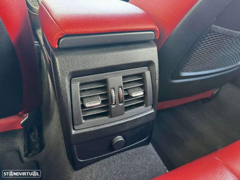 BMW 116 d Pack M - 26