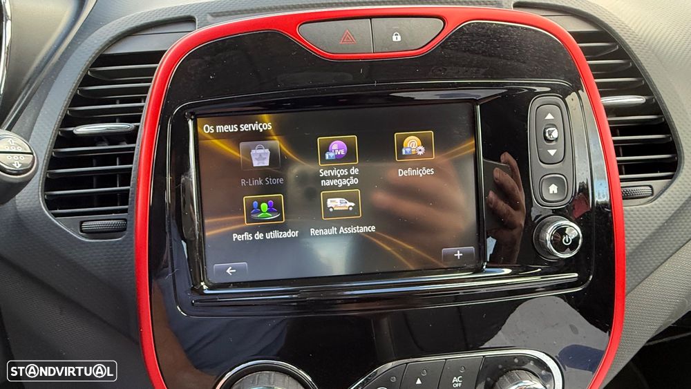 Renault Captur TCe 120 EDC Helly Hansen - 37