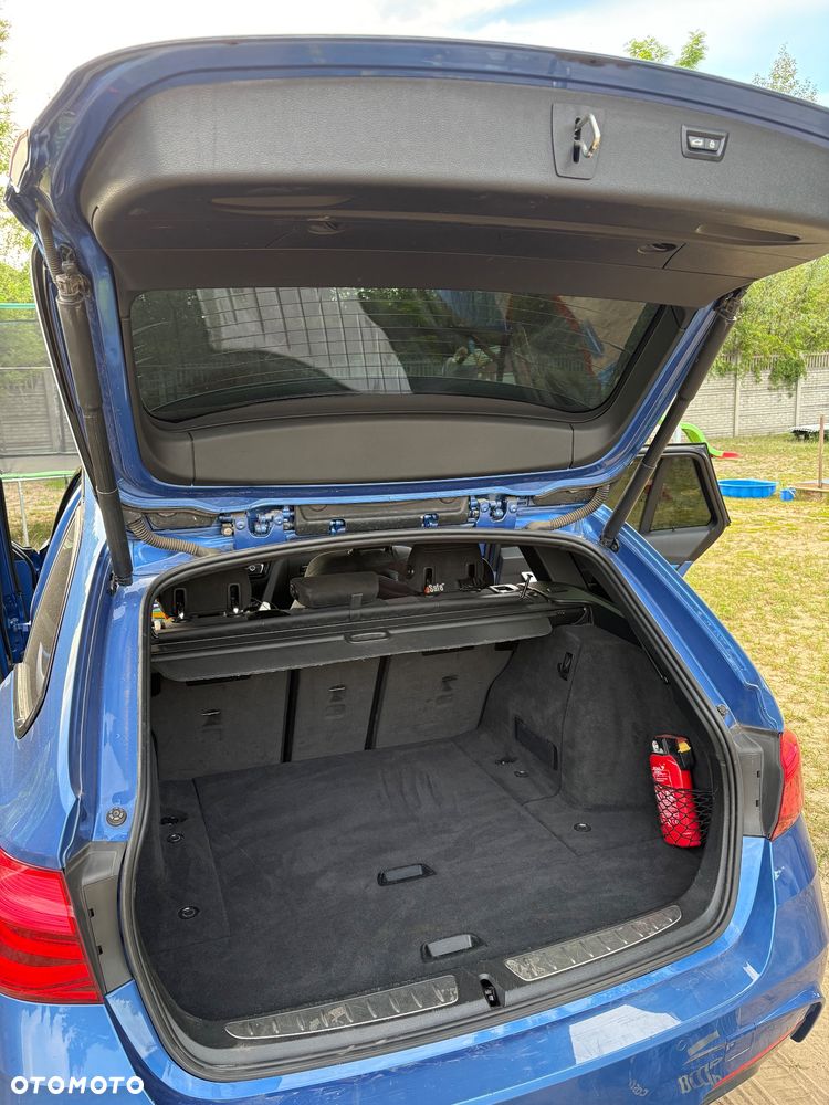 BMW Seria 3 320d M Sport - 8