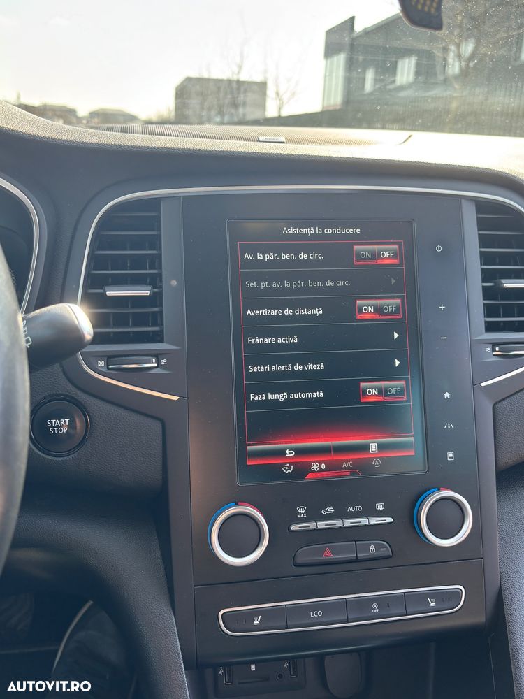 Renault Megane ENERGY TCe 130 BOSE EDITION - 18