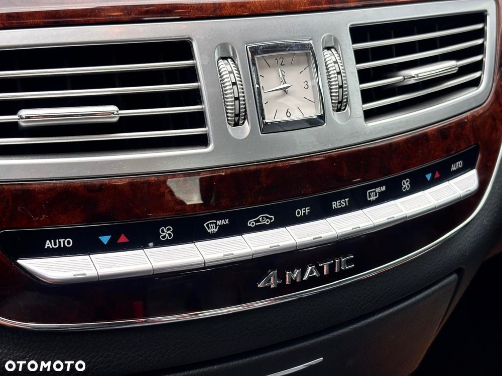 Mercedes-Benz Klasa S 350 4Matic 7G-TRONIC - 28