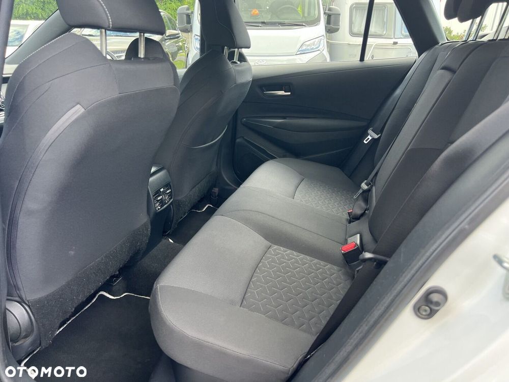 Toyota Corolla 1.8 Hybrid Comfort - 18