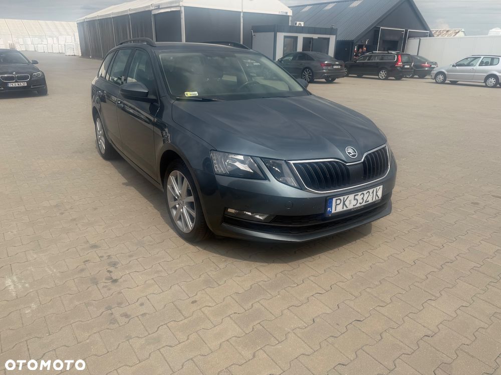 Skoda Octavia 1.6 TDI SCR Business - 4