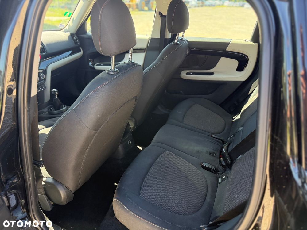 MINI Countryman Cooper D ALL4 - 12