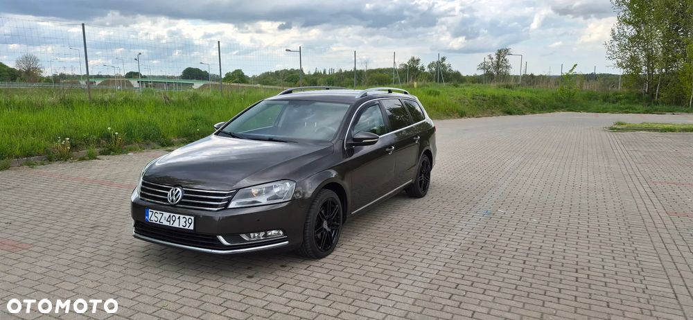 Volkswagen Passat 1.6 TDI Comfortline - 4