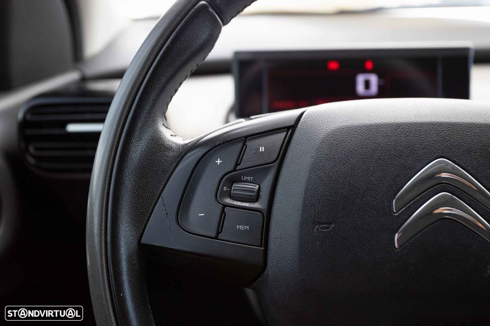 Citroën C4 Cactus 1.2 PureTech Shine - 40