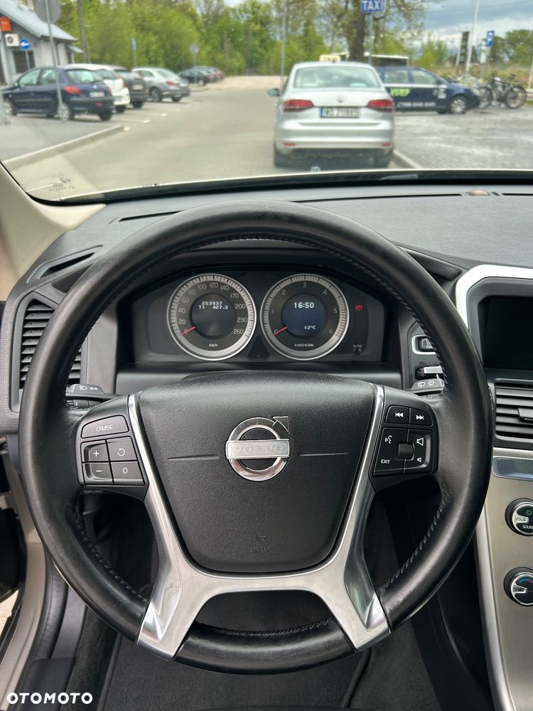 Volvo XC 60 DRIVe Summum - 17