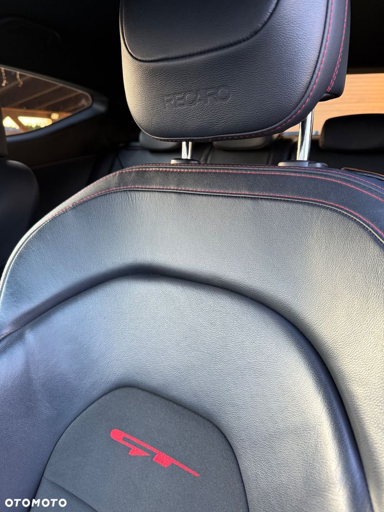 Kia ProCeed 1.6 T-GDI GT-Track - 18