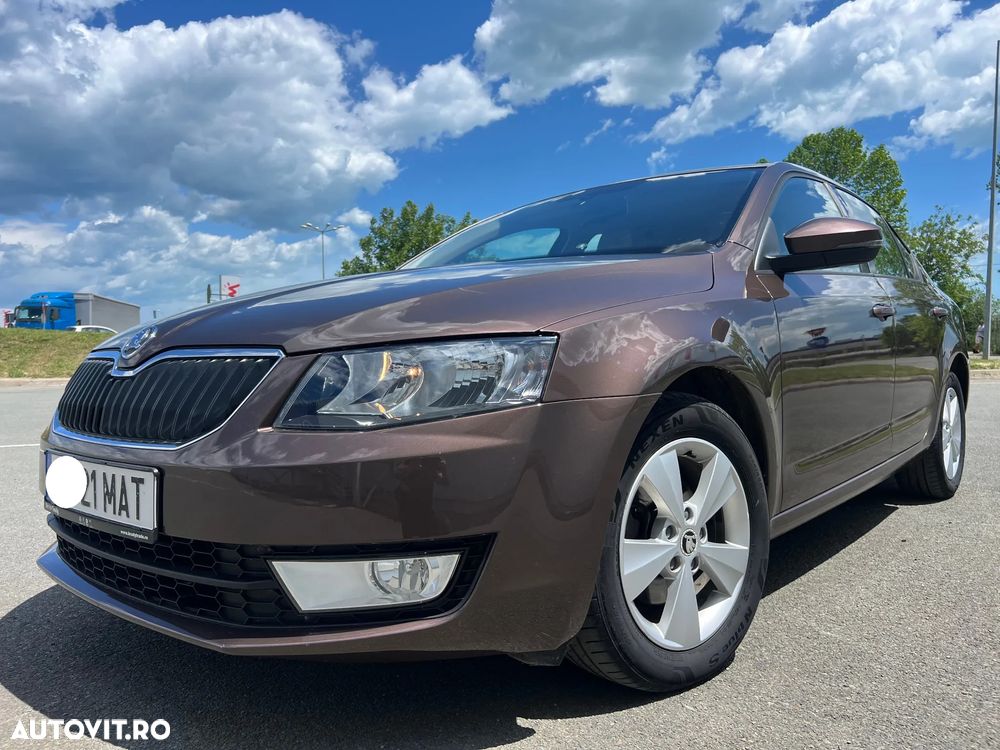 Skoda Octavia 1.6 TDI AMBITION - 11