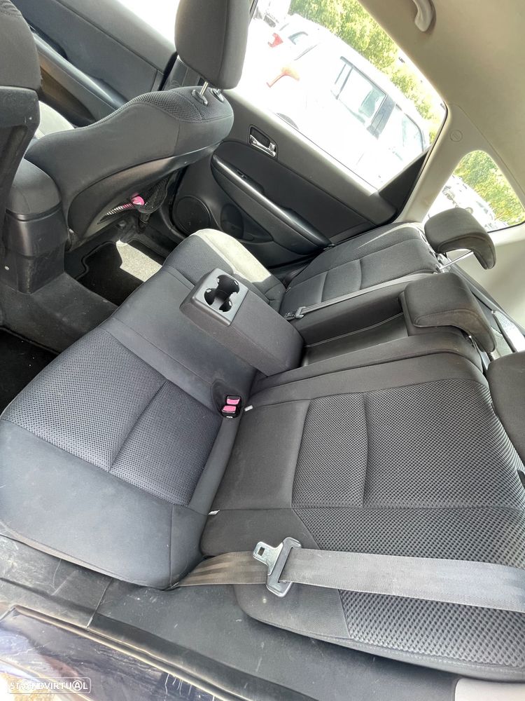 Hyundai i30 CW 1.6 CRDi Comfort - 19
