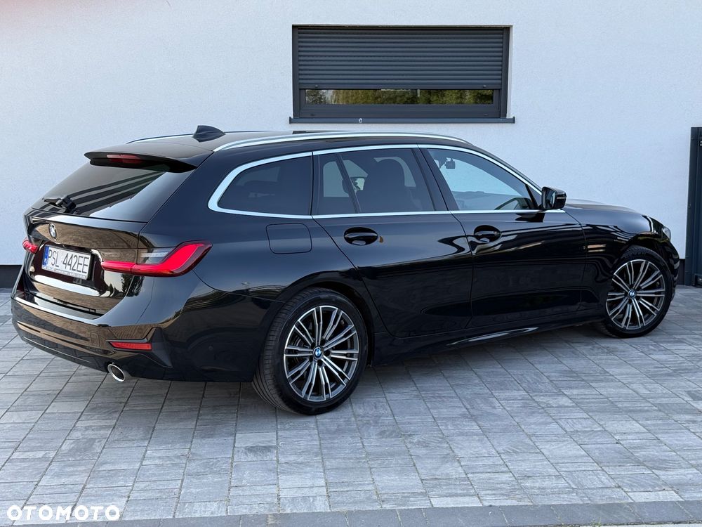 BMW Seria 3 320d Edition Luxury Line Purity - 19