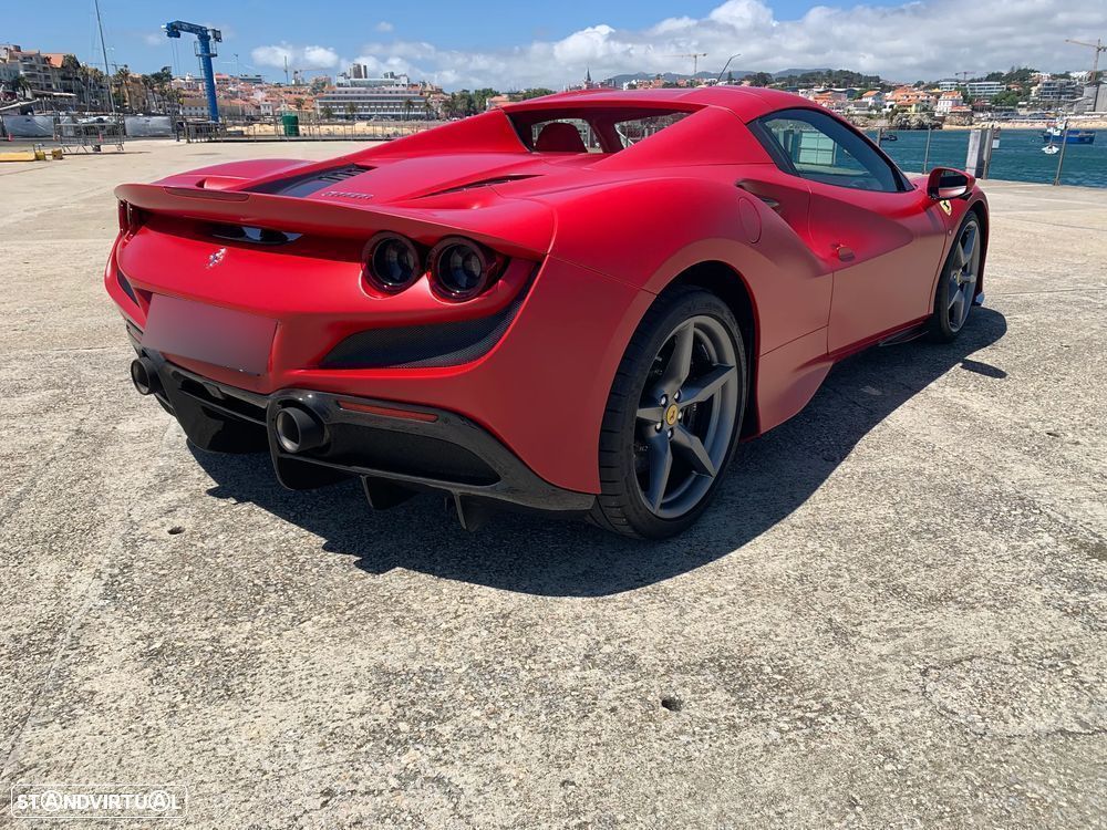 Ferrari F8 Tributo Spider - 12