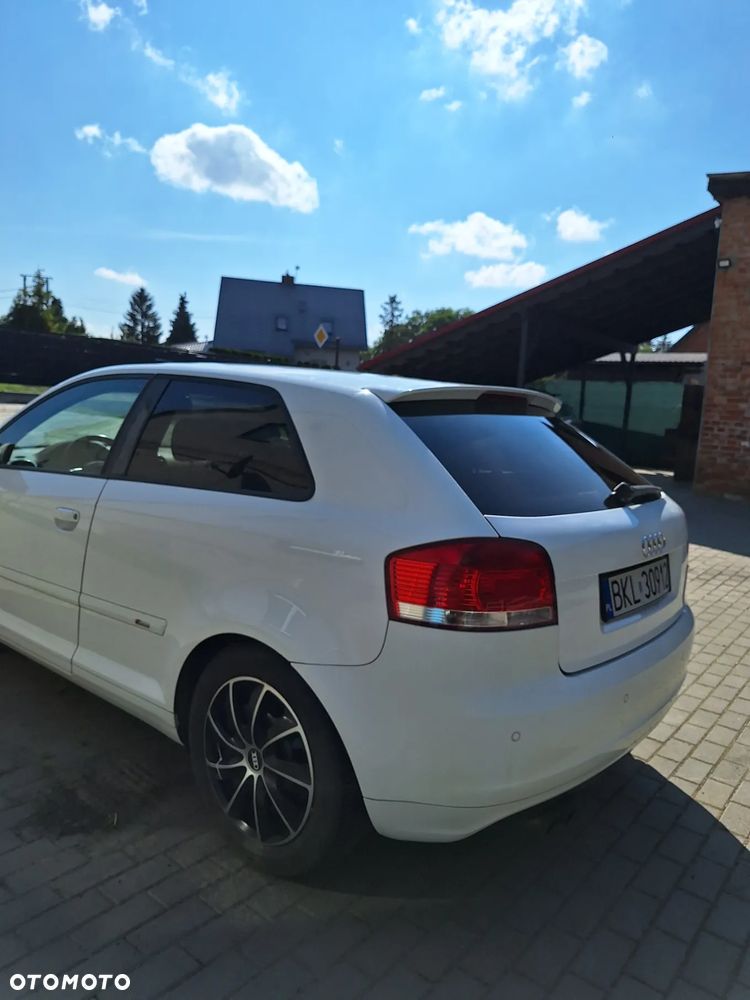 Audi A3 1.8T FSI Ambition - 2