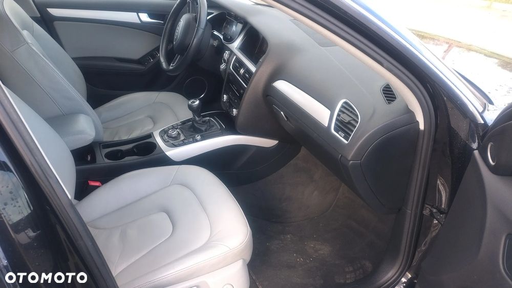 Audi A4 Avant 2.0 TDI DPF clean diesel Ambiente - 14