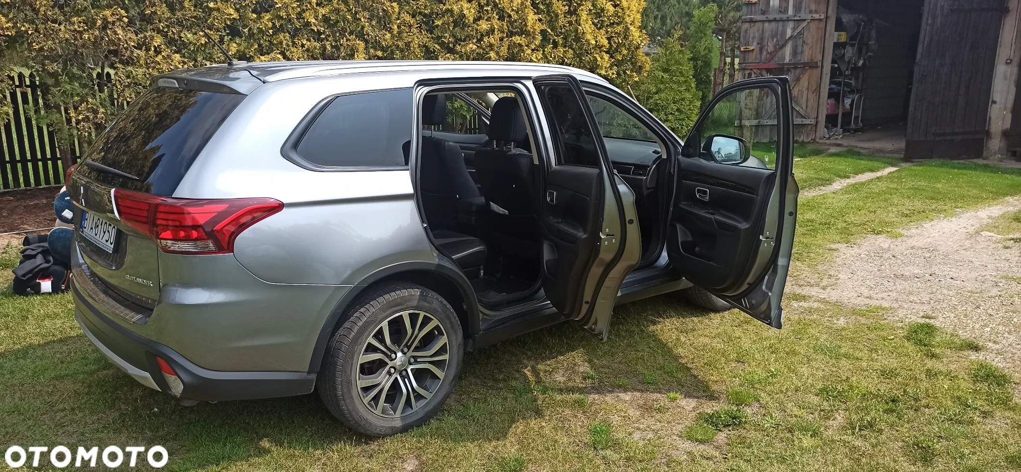 Mitsubishi Outlander 2.4 SE CVT - 13