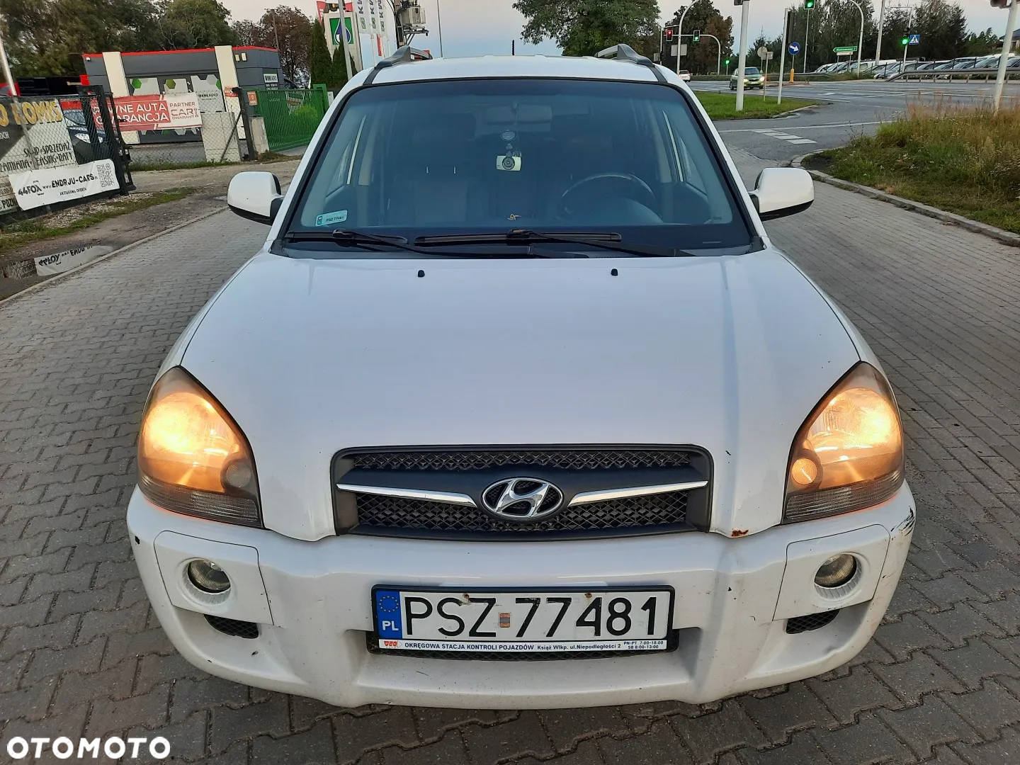 Hyundai Tucson 2.0 Comfort 2WD - 4