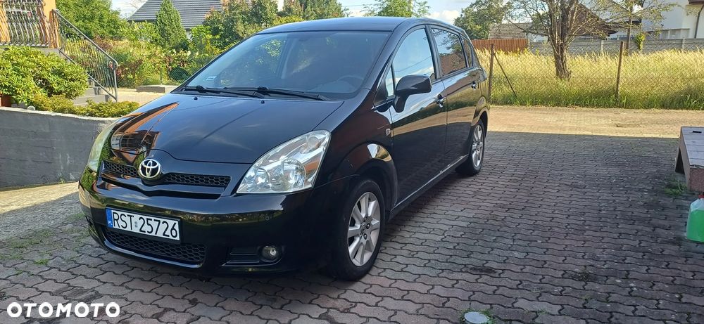 Toyota Corolla Verso - 6