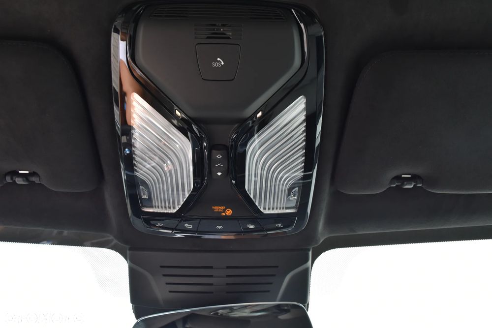 BMW X7 M60i xDrive mHEV sport - 29