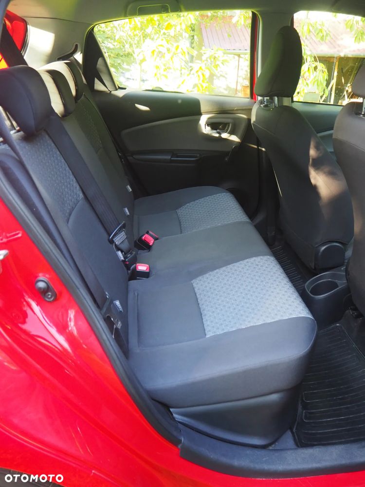 Toyota Yaris Hybrid 100 Life - 7