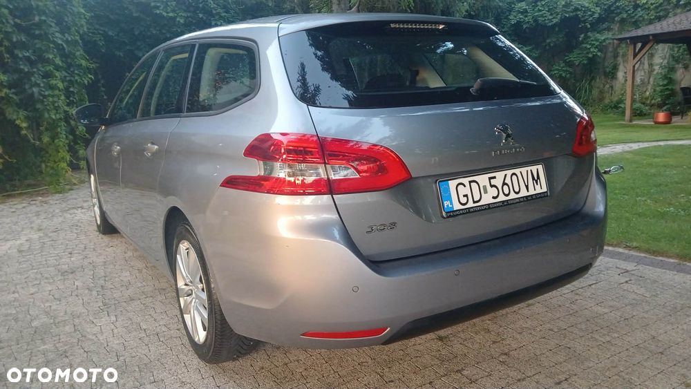 Peugeot 308 1.5 BlueHDi Allure Pack S&S - 35