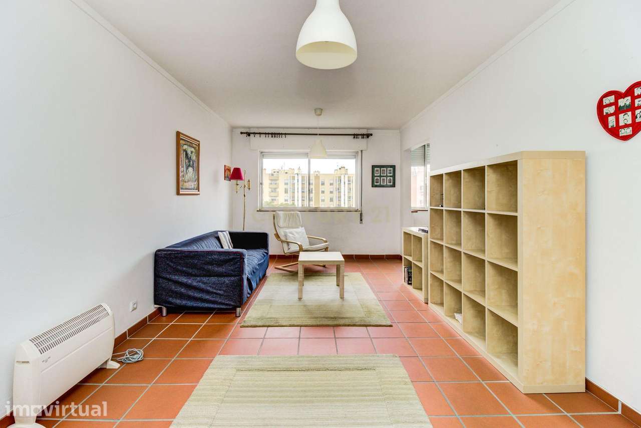 Apartamento T2 no Lumiar com garagem. Perto do Metro - Grande imagem: 3/25