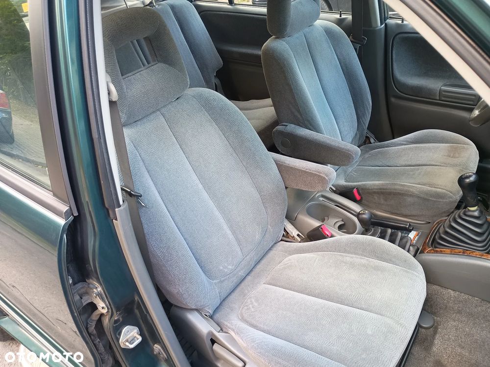 Suzuki Grand Vitara 2.7 V6 - 21