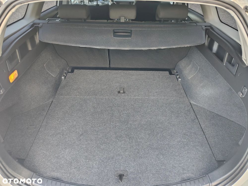Toyota Auris - 13