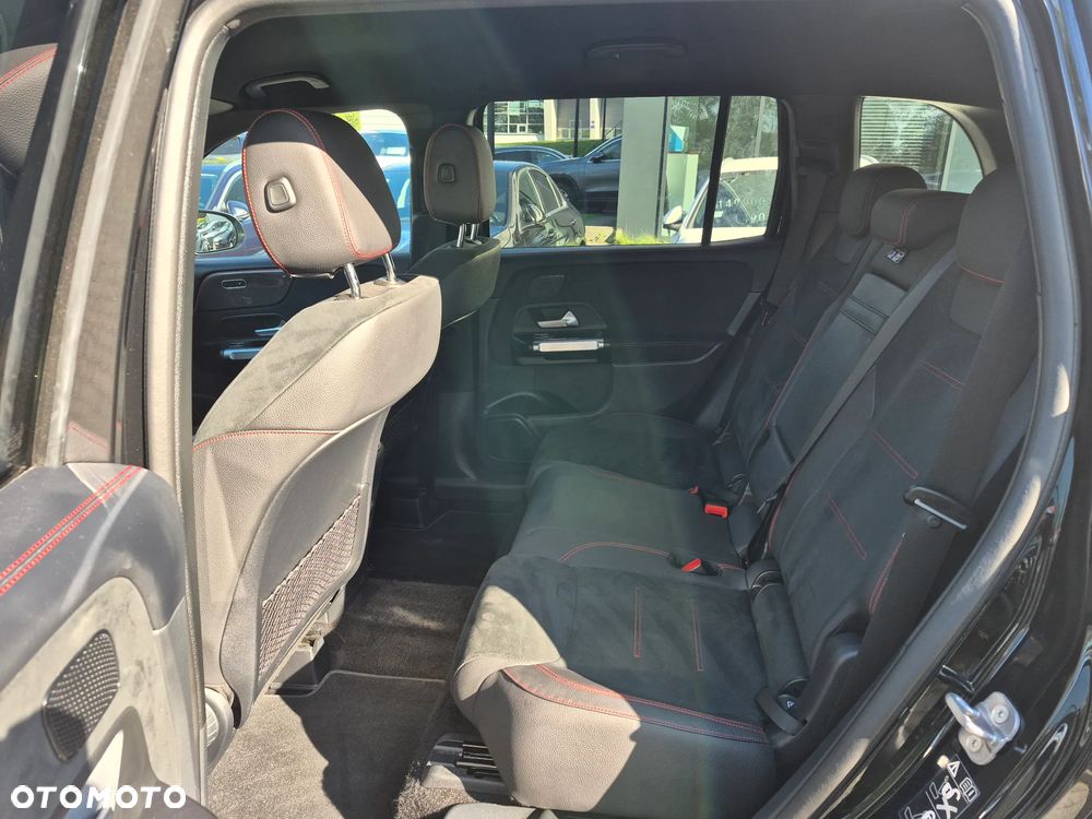 Mercedes-Benz GLB 200 AMG Line 7G-DCT - 21