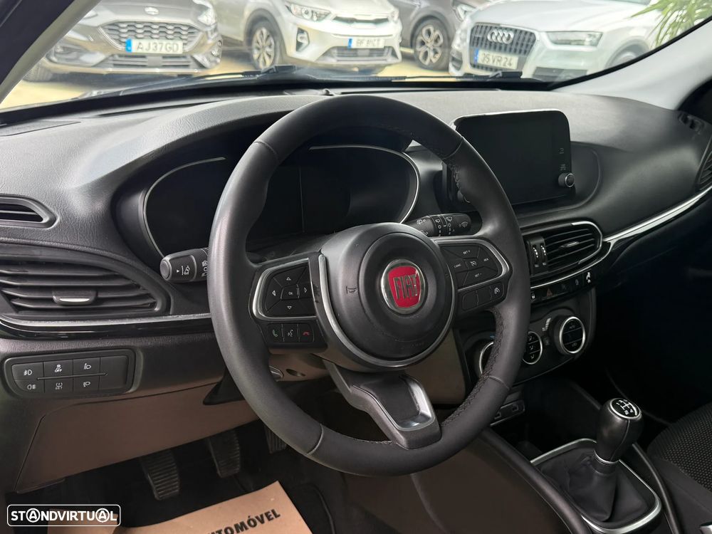 Fiat Tipo Station Wagon 1.3 M-Jet Lounge - 15