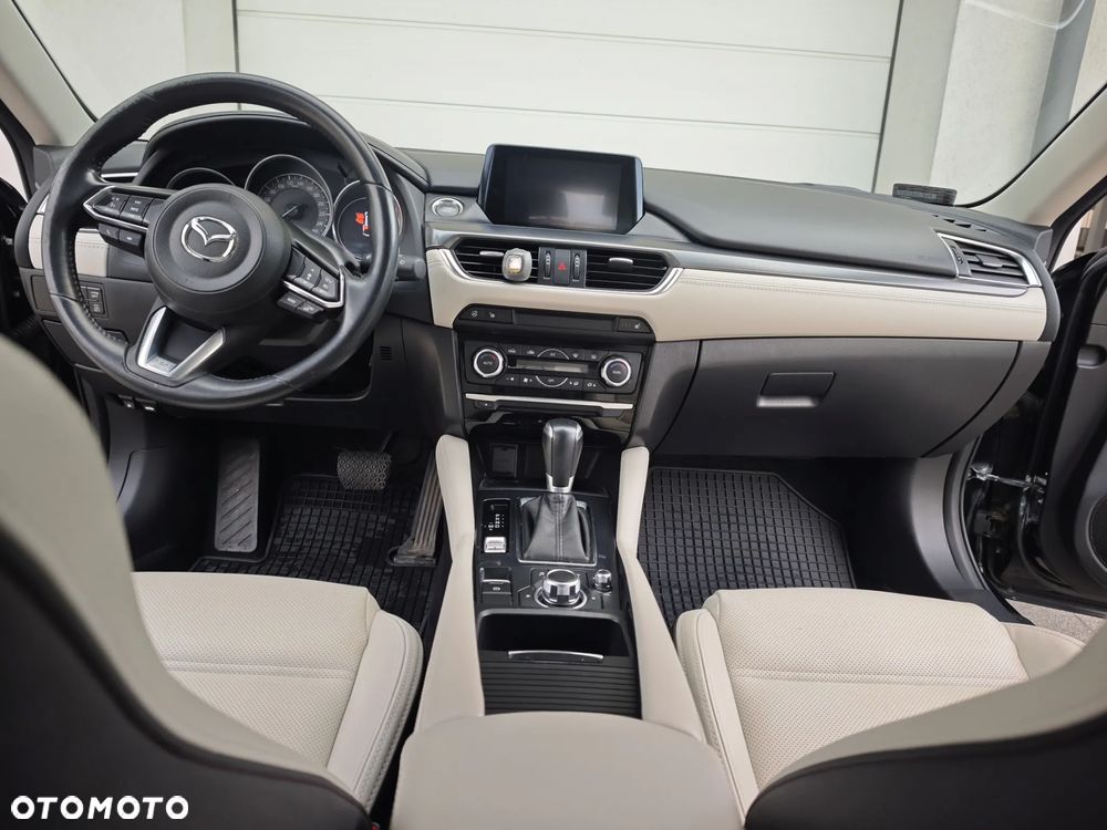 Mazda 6 2.5 Skypassion I-ELoop - 10