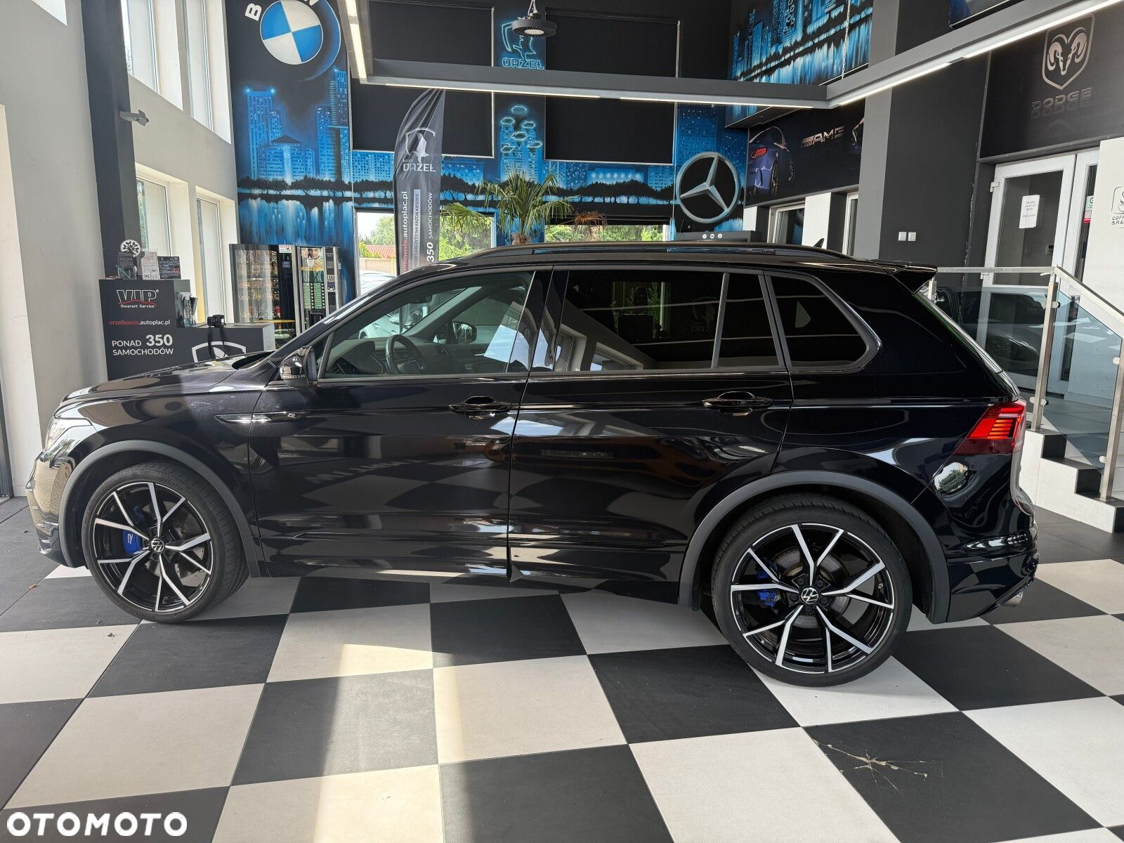 Volkswagen Tiguan - 8