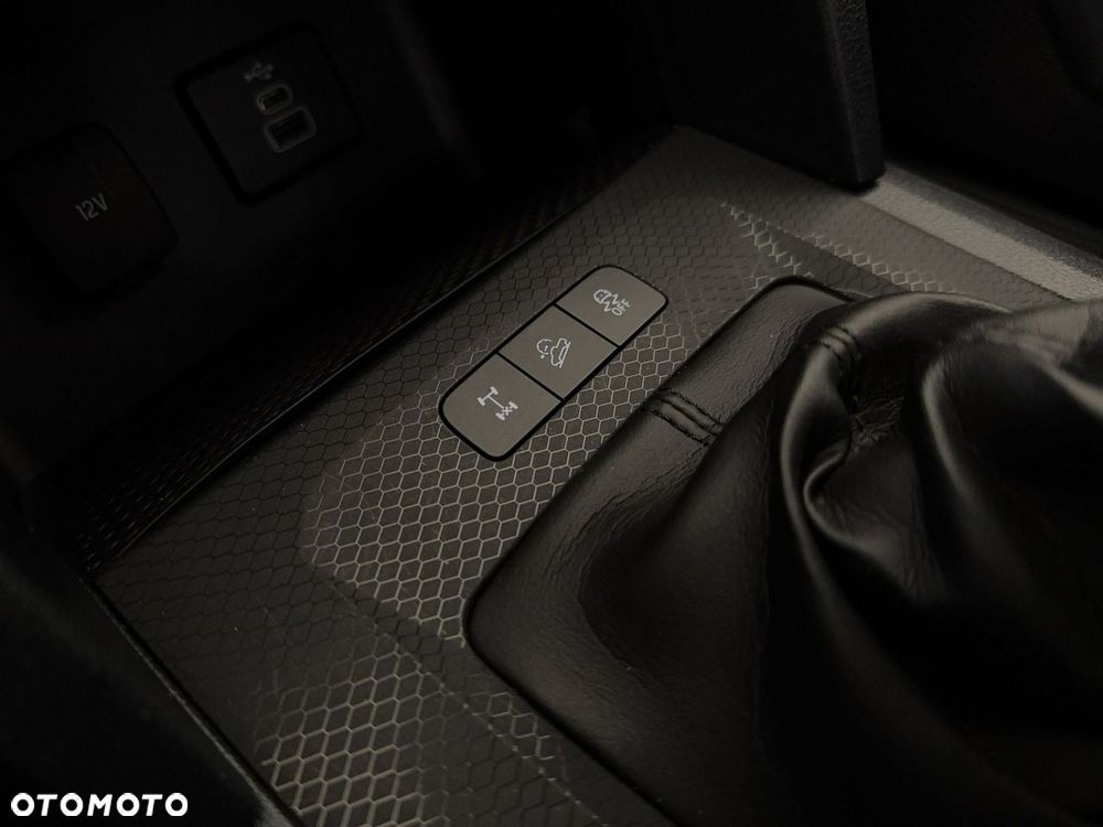 Volkswagen Amarok - 31
