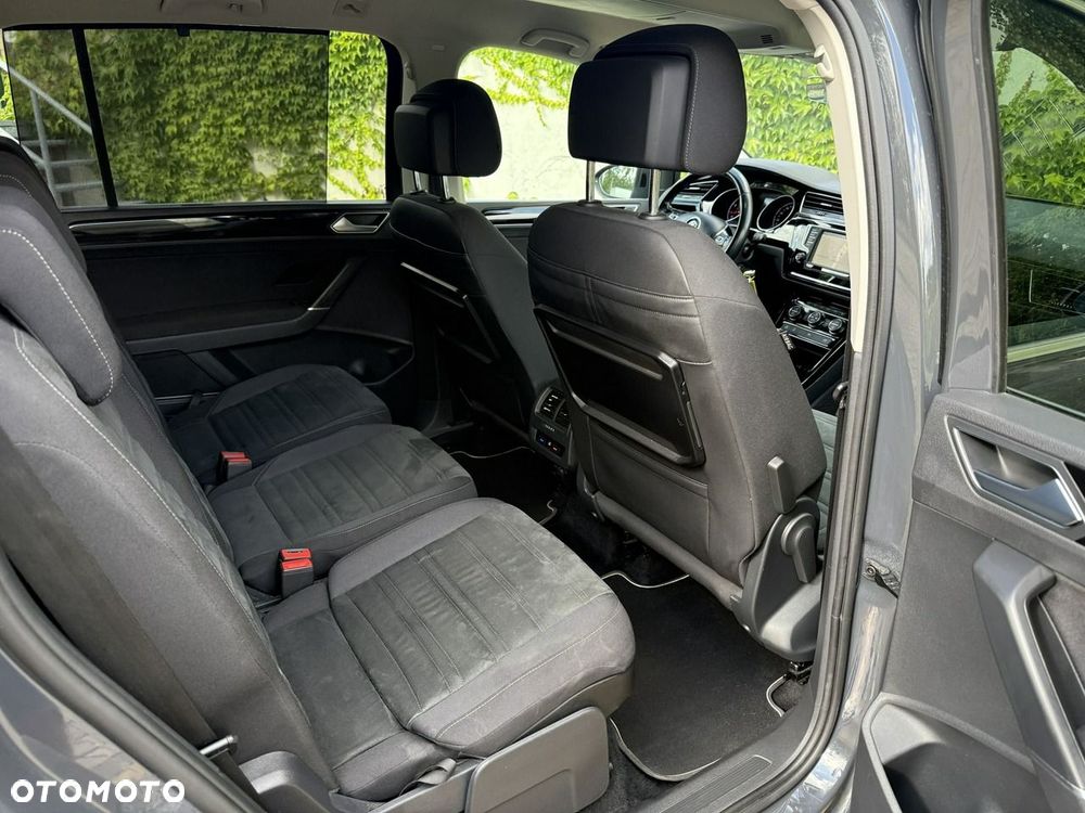 Volkswagen Touran 1.8 TSI BMT Highline DSG - 10